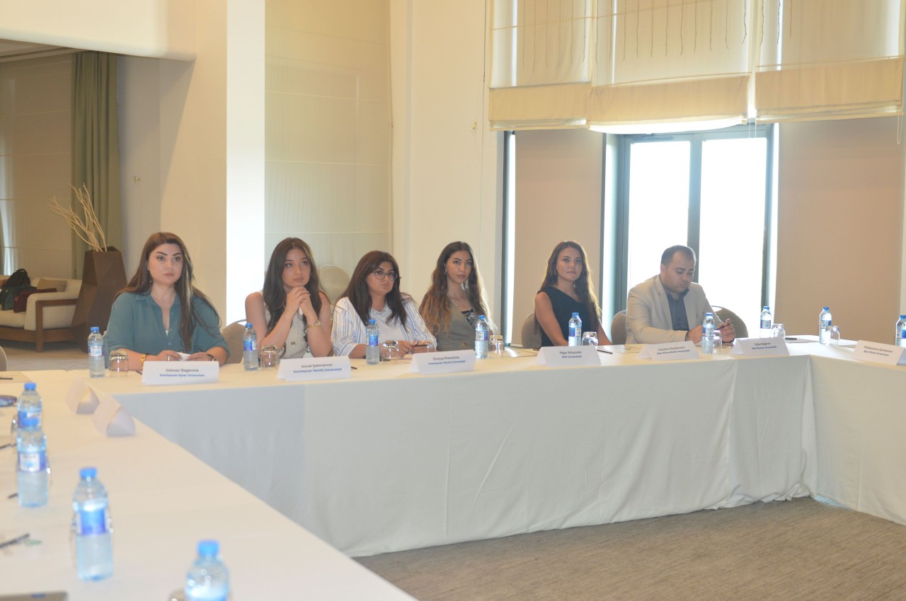 “Azərsun Holdinq” təhsil müəssisələri ilə əməkdaşlıq görüşü keçirib - FOTOLAR