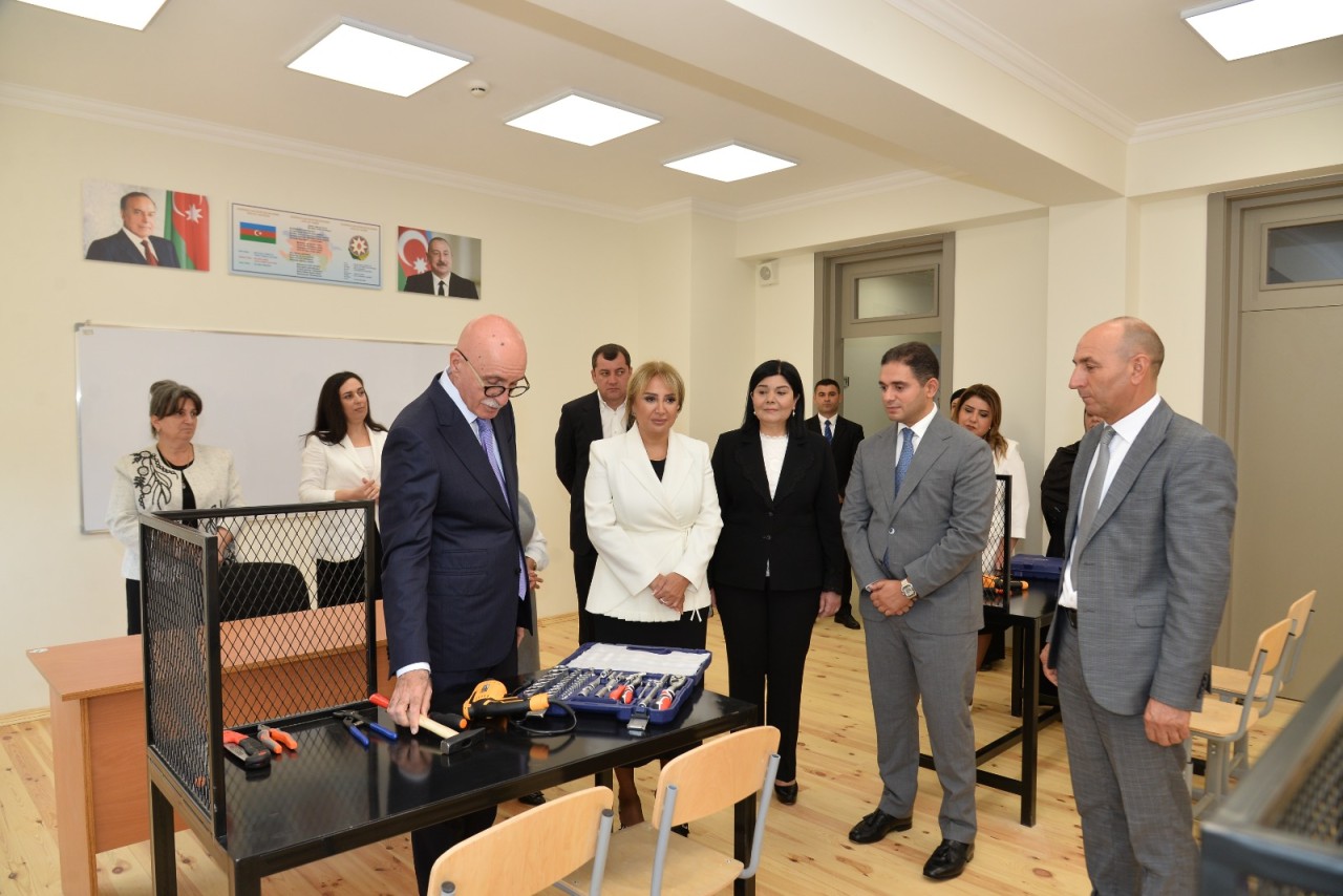 Abşeron rayonunda yeni məktəblərin açılışları olub - FOTOLAR