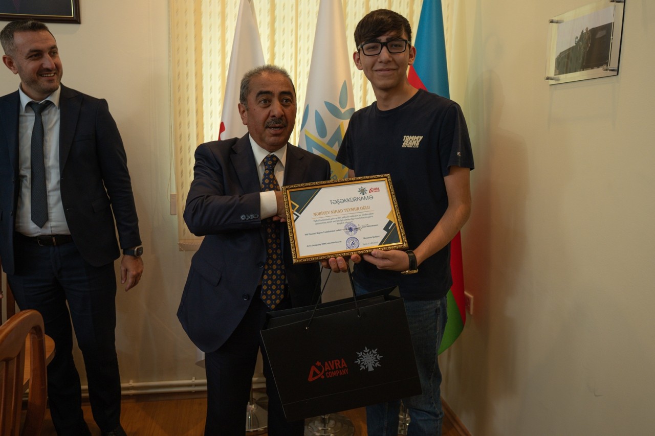 YAP Nəsimi rayon təşkilatında Bilik Günü tədbiri - FOTOLAR