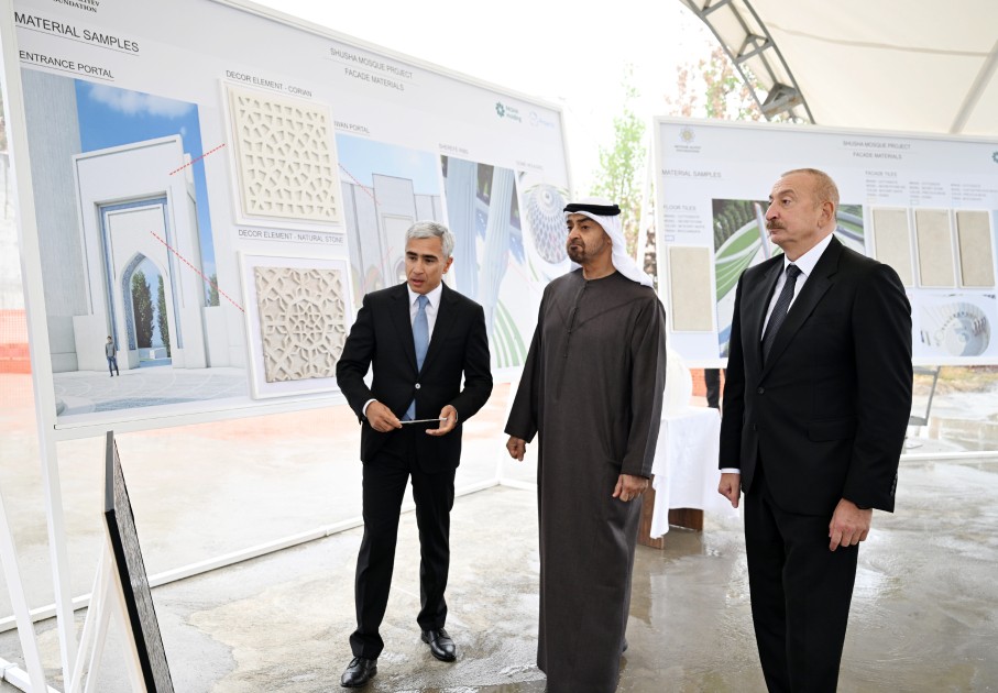 Yeni Şuşa məscidində tikinti işlərinin gedişi ilə tanış oldular - FOTOLAR