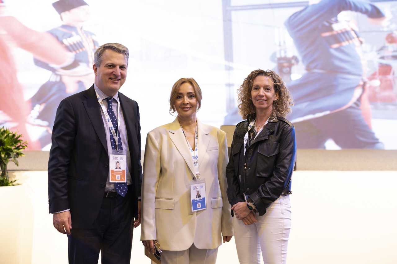 Nümayəndələrimiz Dubayda beynəlxalq tədbirdə iştirak edib - FOTOLAR