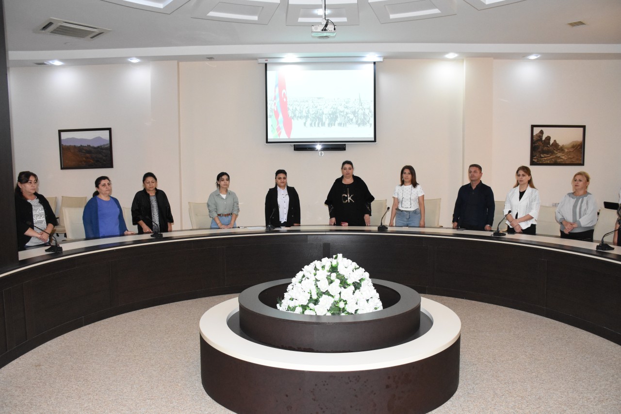 YAP Qaradağ rayon təşkilatı dəyirmi masa keçirdi - FOTOLAR