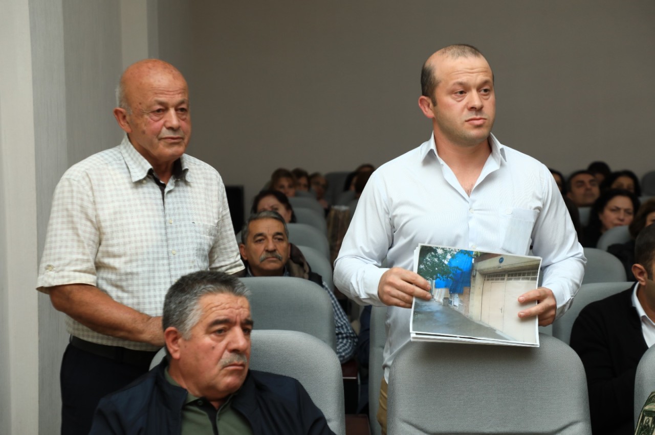 Niyazi Bayramov vətəndaşların müraciətlərini dinlədi - FOTOLAR