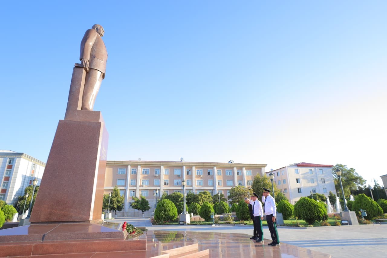 Baş prokuror Naxçıvanda vətəndaşları qəbul etdi - FOTOLAR