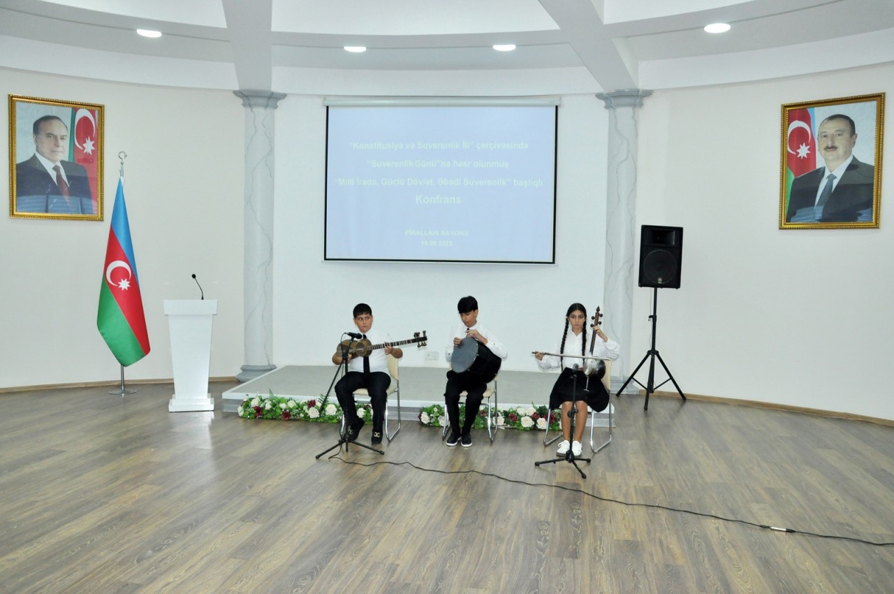 Pirallahıda “Dövlət Suverenliyi Günü”nə həsr olunmuş tədbir keçirildi - FOTOLAR