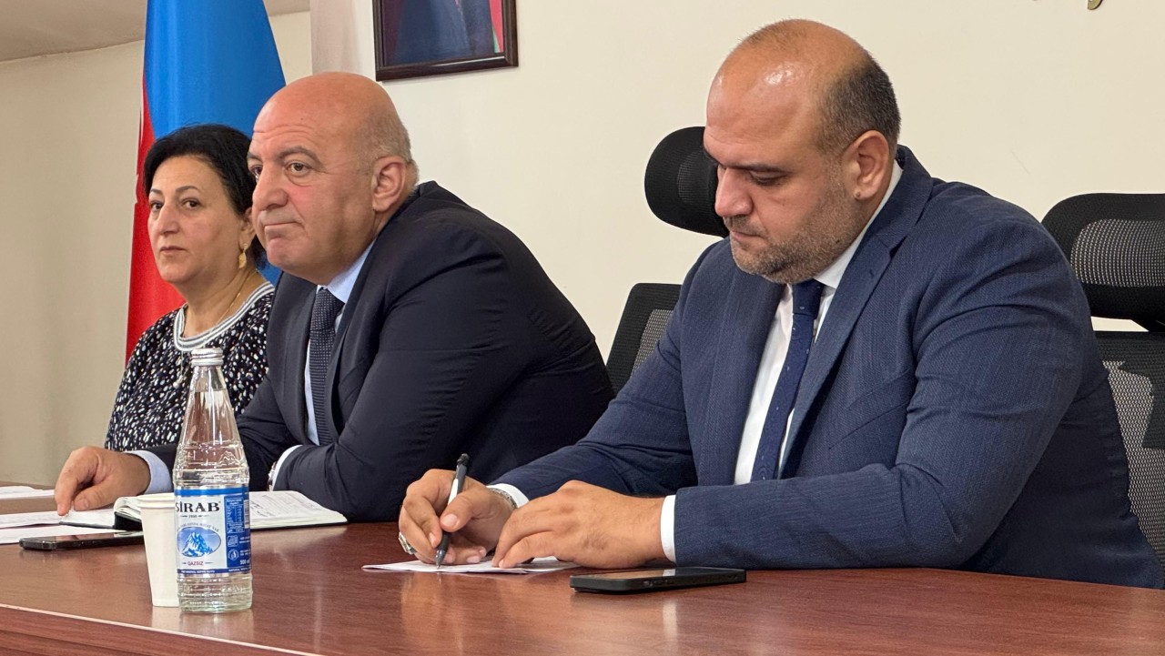 Xıdırlı sakinləri mina təhlükəsi ilə bağlı maarifləndirilib - FOTOLAR