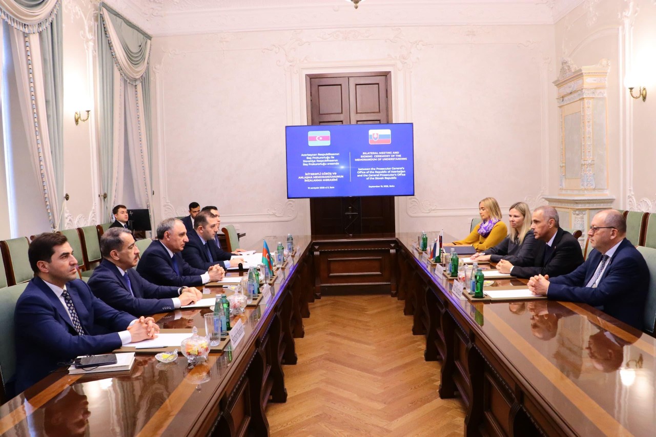 Slovakiyanın Baş prokuroru Azərbaycana gəldi - FOTOLAR