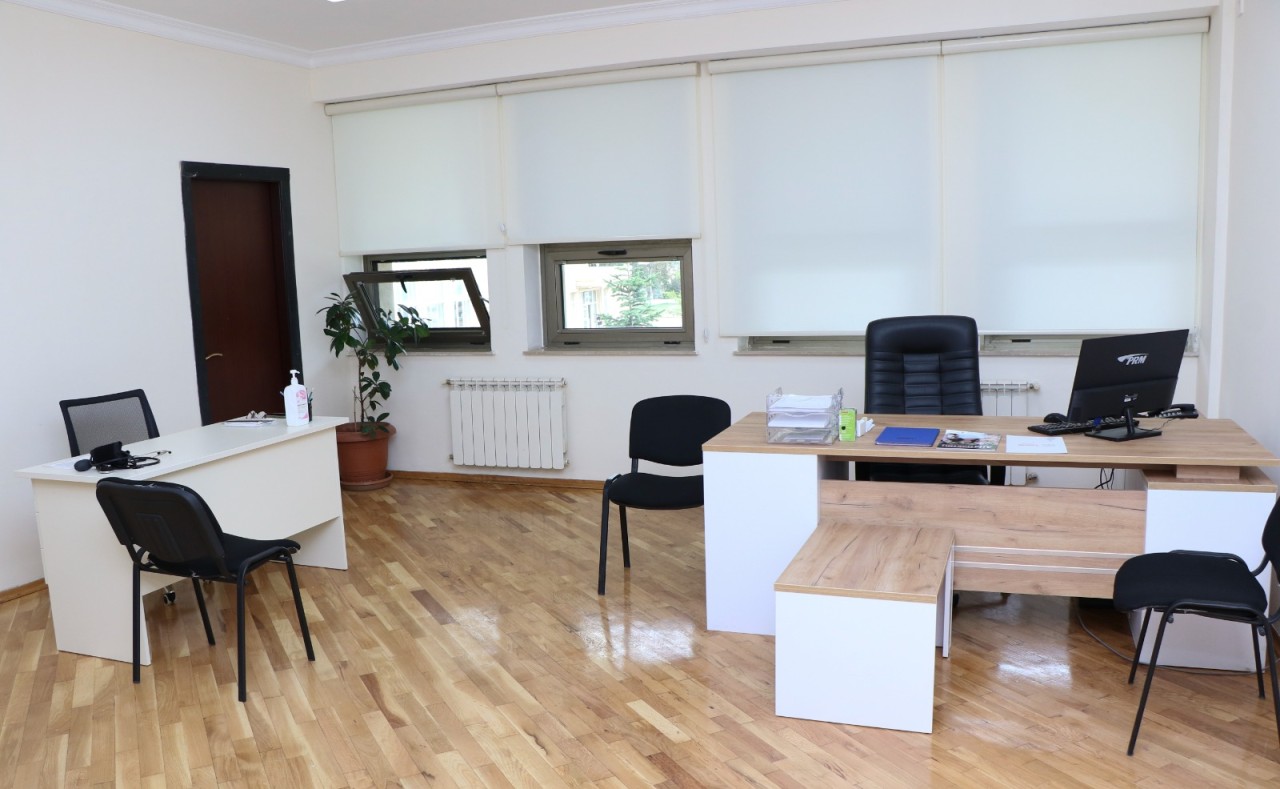 AzMİU-nun əsaslı təmir olunan Tibb Məntəqəsi istifadəyə verildi - FOTOLAR