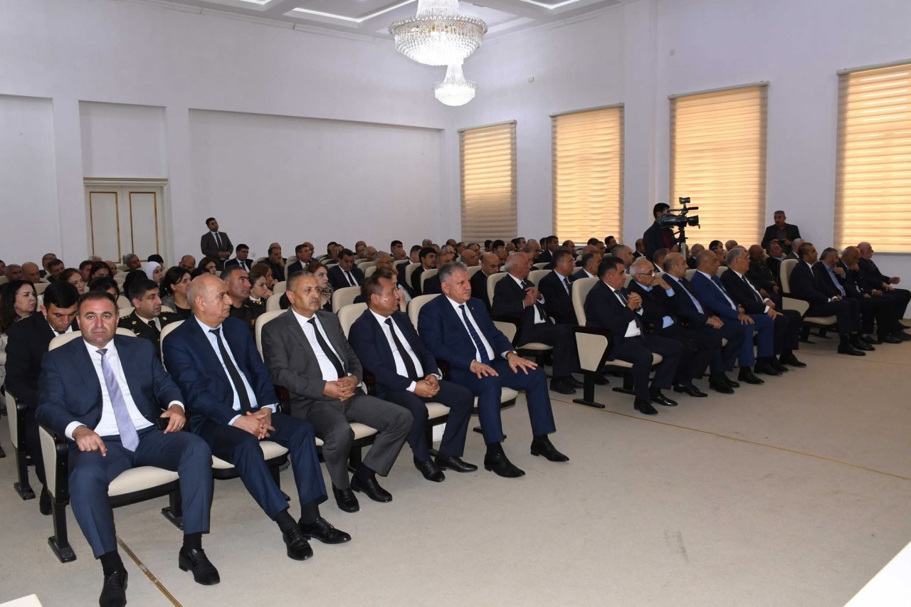 Ağdamda Dövlət Suverenliyi Gününə həsr olunmuş tədbir keçirilib - FOTOLAR