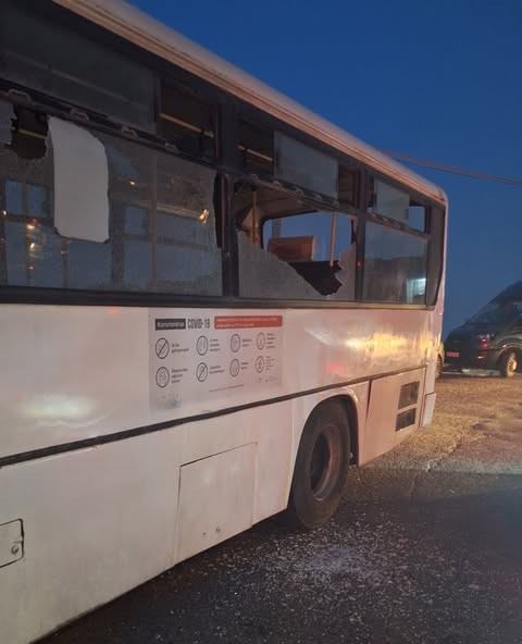 Bakıda avtobuslar toqquşdu - FOTO