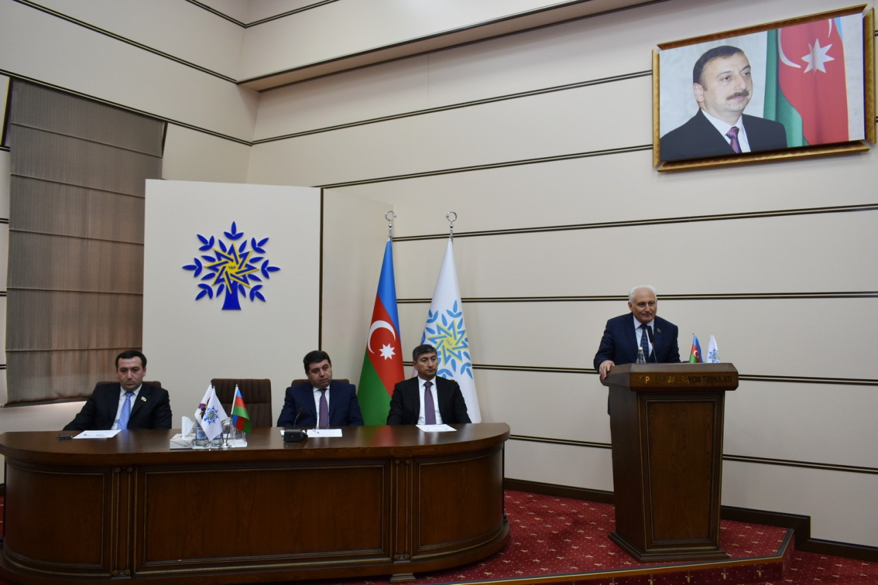 Yasamal ictimaiyyəti Dövlət Suverenliyi Gününü qeyd edib - FOTOLAR