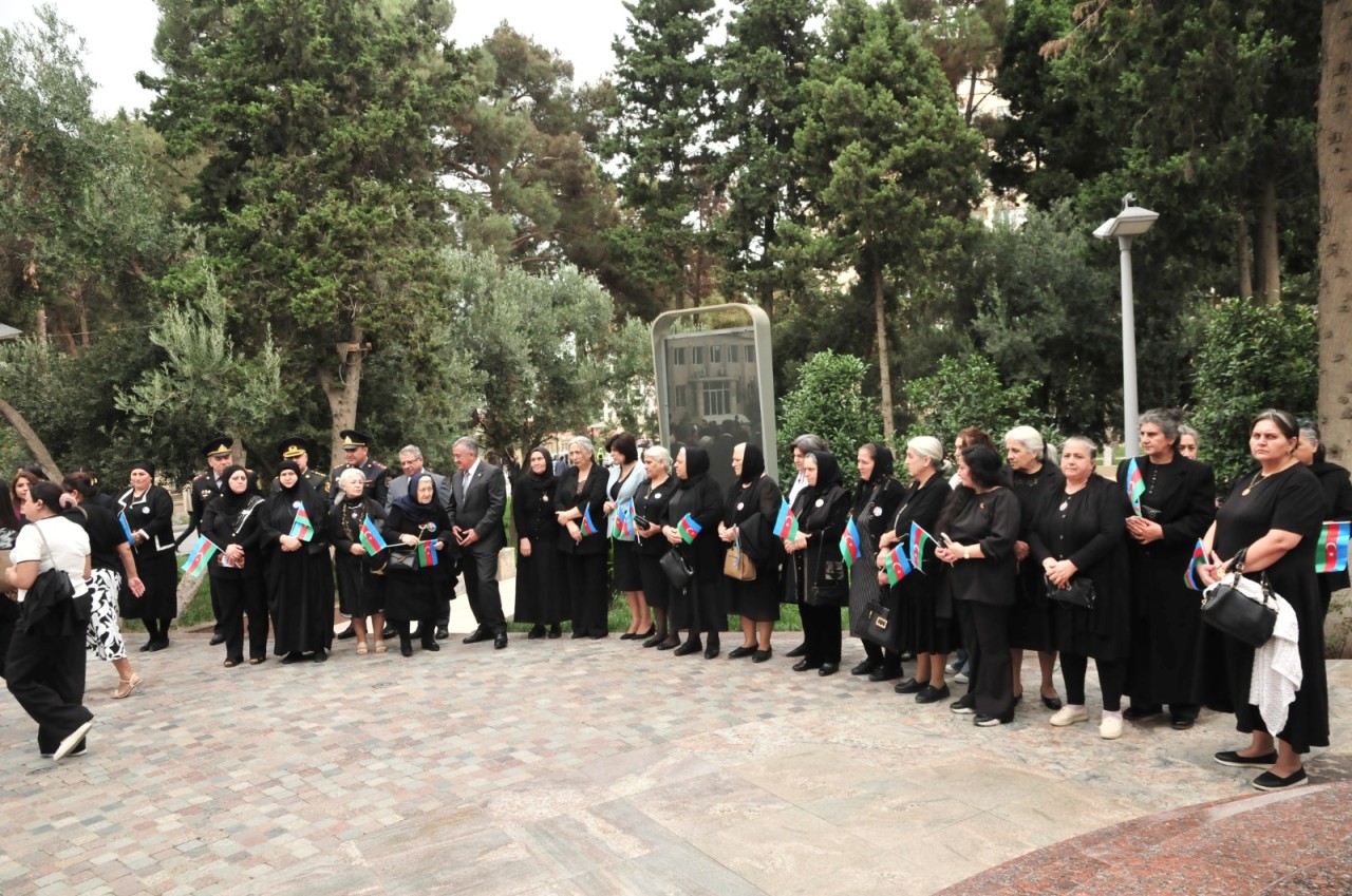Abşeronda antiterror əməliyyatı şəhidləri anılıb - FOTOLAR