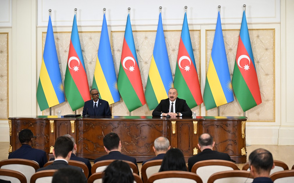 Azərbaycan və Ruanda arasında sənəd imzalanıb - FOTOLAR