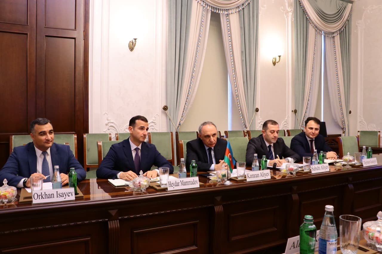 Baş prokuror daha bir görüş keçirdi - FOTOLAR