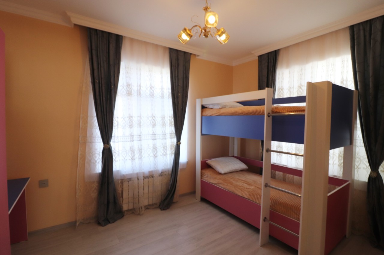 Arkoz Qazax Sement Zavodu  bu gün daha bir şəhid ailəsini sevindirdi - FOTOLAR