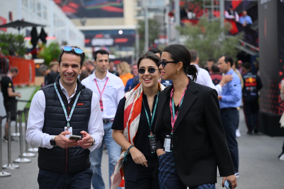 Formula 1-dən geriyə qalanlar - FOTOLAR