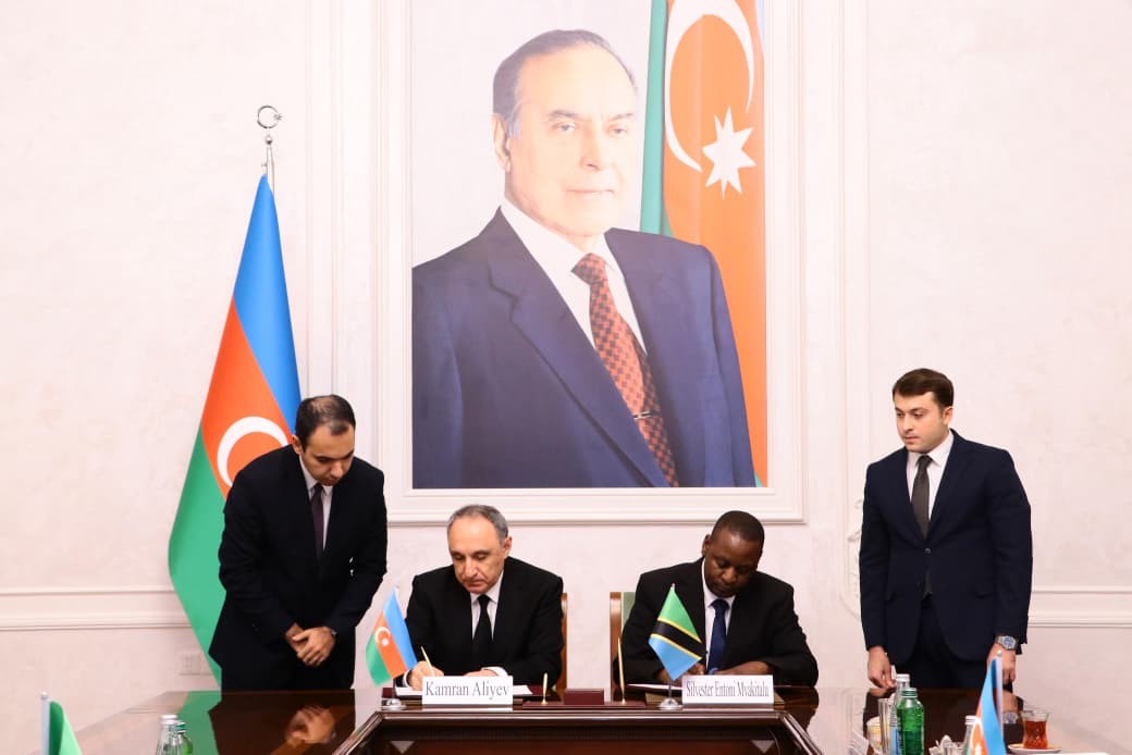 Tanzaniyanın Baş prokuroru Azərbaycanda - FOTOLAR