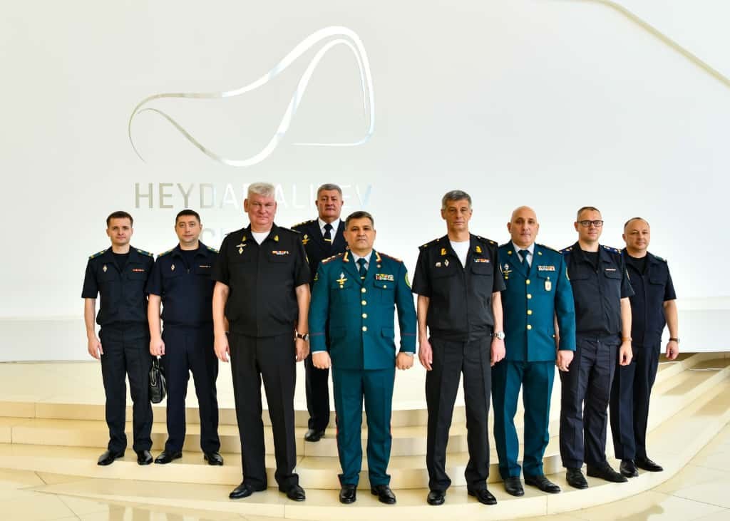 Rusiyanın sərhəd gözətçi gəmisi Bakıya gəldi - FOTOLAR