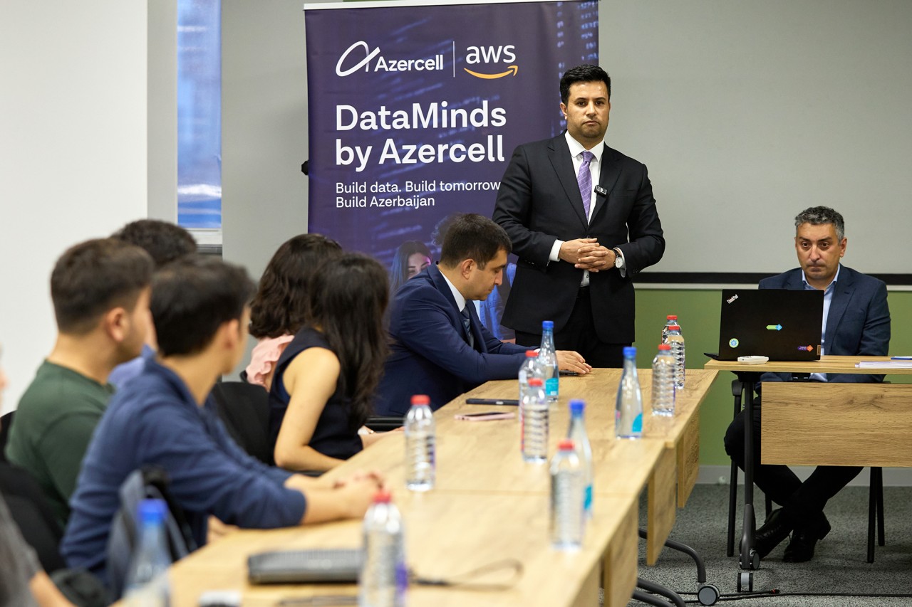 "Azercell"in “DataMinds Bootcamp” proqramı uğurla yekunlaşdı - FOTOLAR