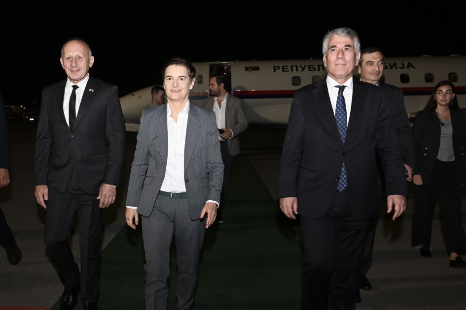 Ana Brnabiç Azərbaycana gəldi - FOTO