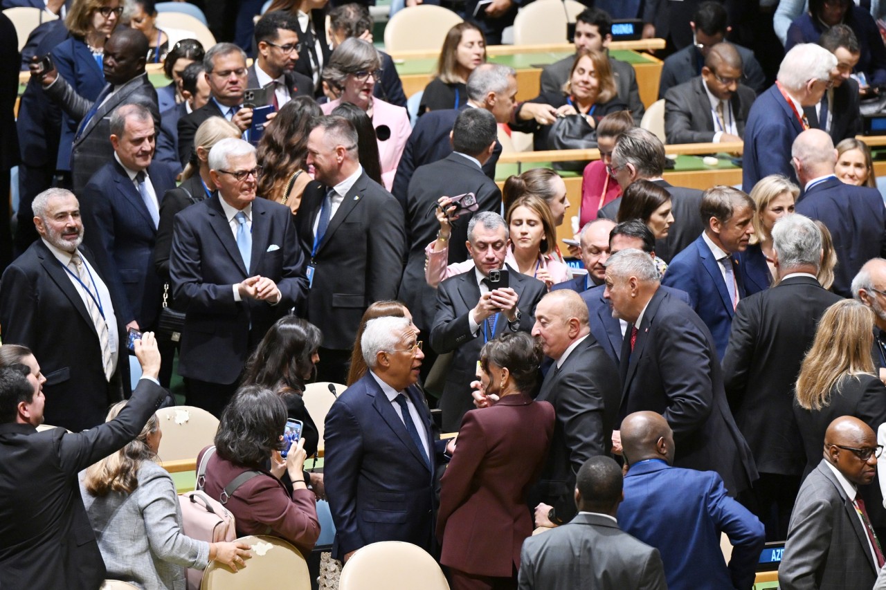 Prezident və ailə üzvlərinin Nyu-Yorkdan FOTOLARI