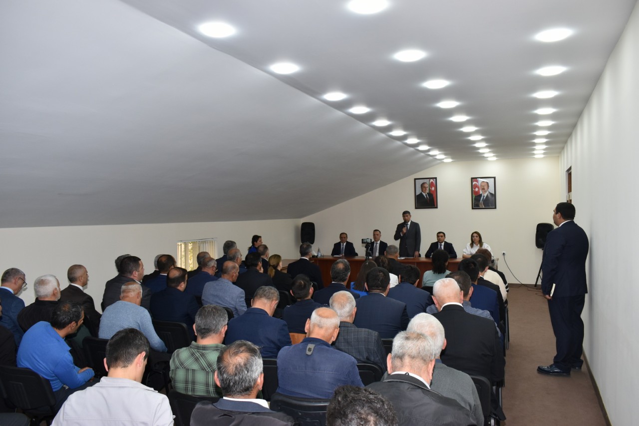 Elşad Həsənov sakinlərin problemlərini yerindəcə həll etdi - FOTOLAR