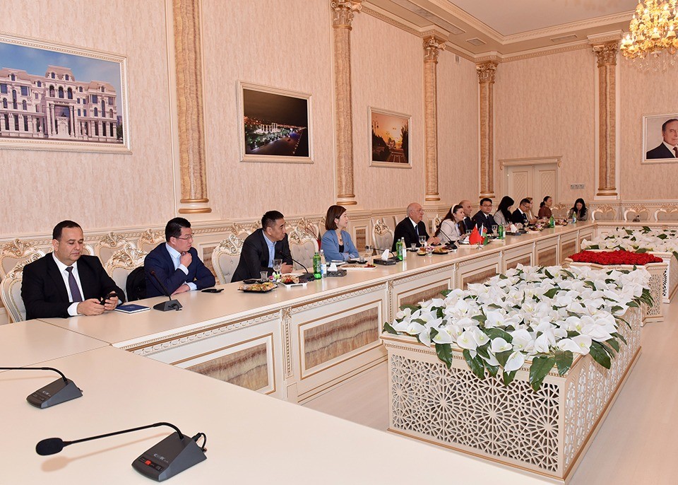 Sumqayıtda Çin şirkətləri ilə əməkdaşlıq imkanları müzakirə olunub - FOTOLAR