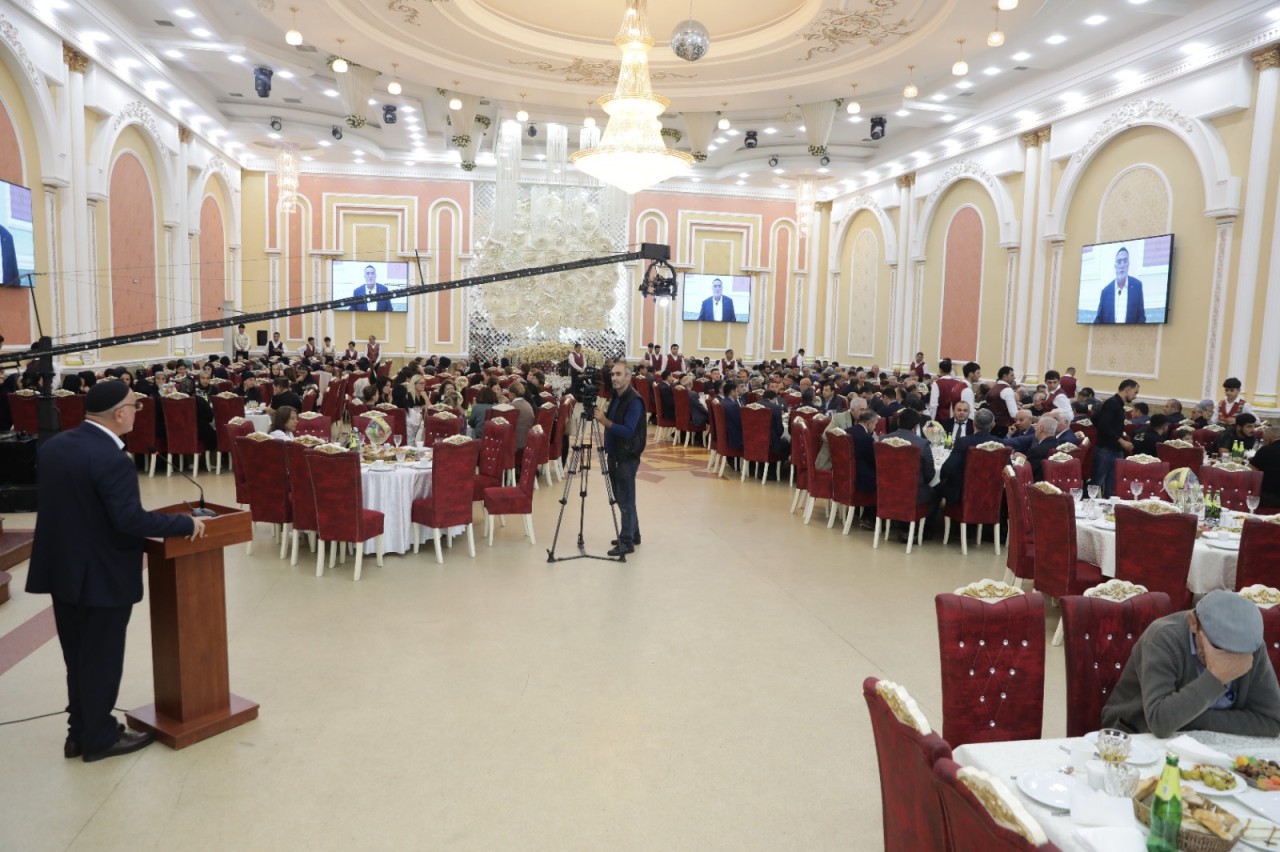 Ağalar Vəliyev şəhid ailələrinə maliyyə dəstəyi göstərib - FOTOLAR