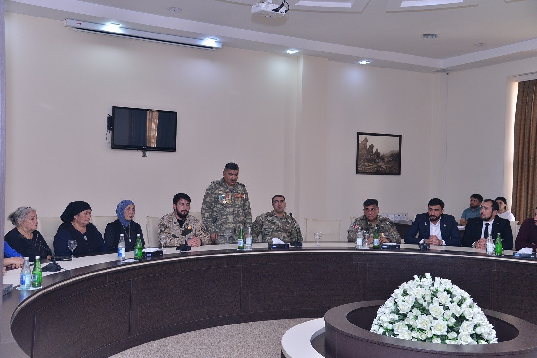 Qaradağda ağacəkmə aksiyası keçirilib - FOTOLAR