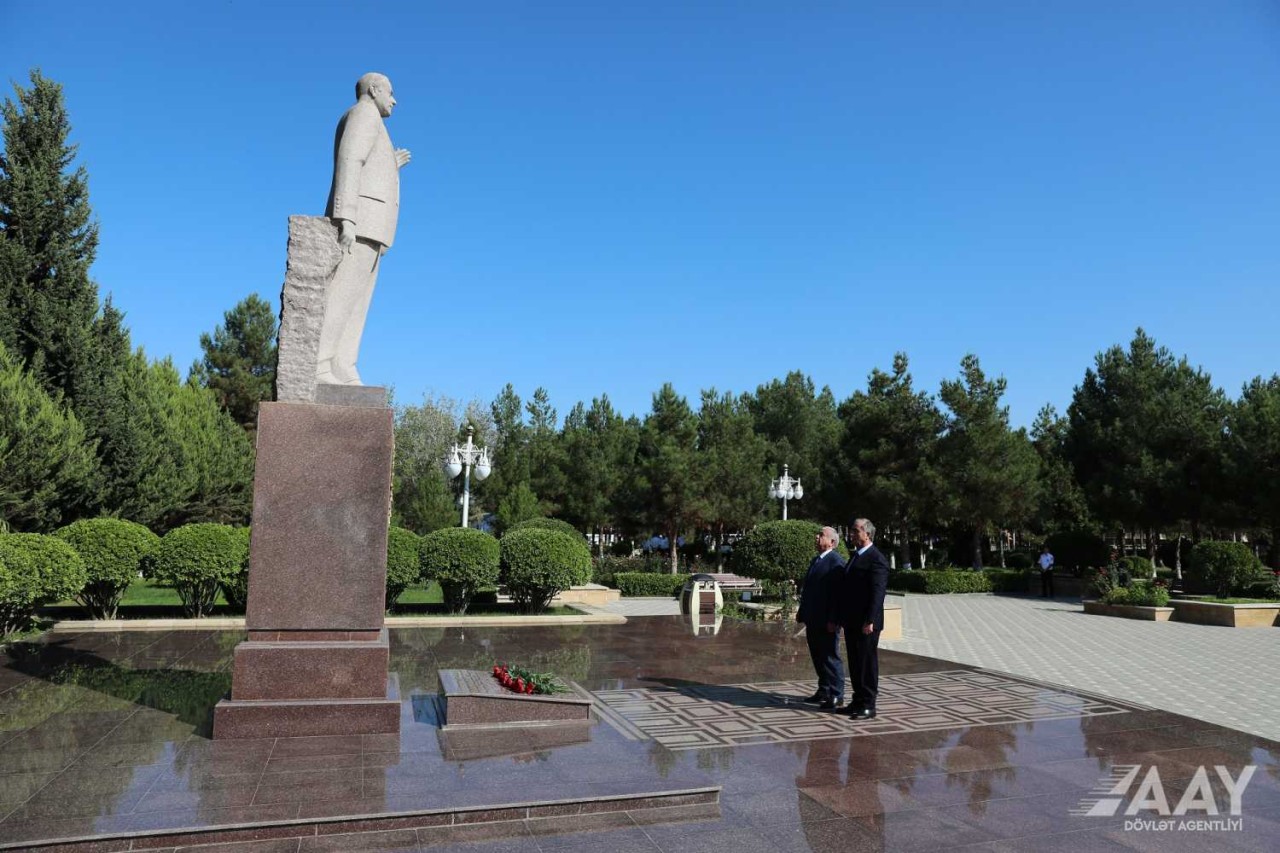 AAYDA sədri Hacıqabulda vətəndaşları qəbul edib - FOTOLAR