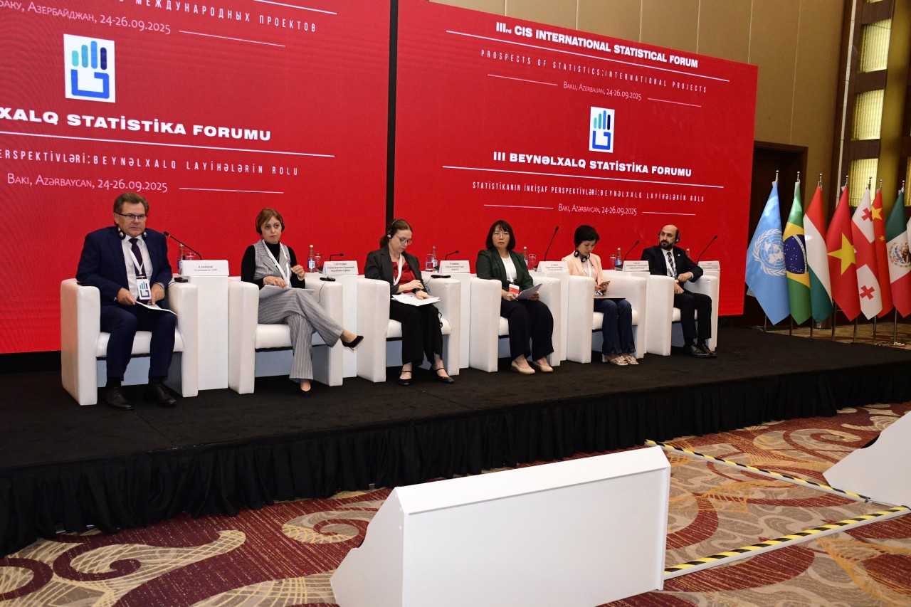 Bakıda keçirilən 3-cü Beynəlxalq Statistika Forumu başa çatıb - FOTOLAR