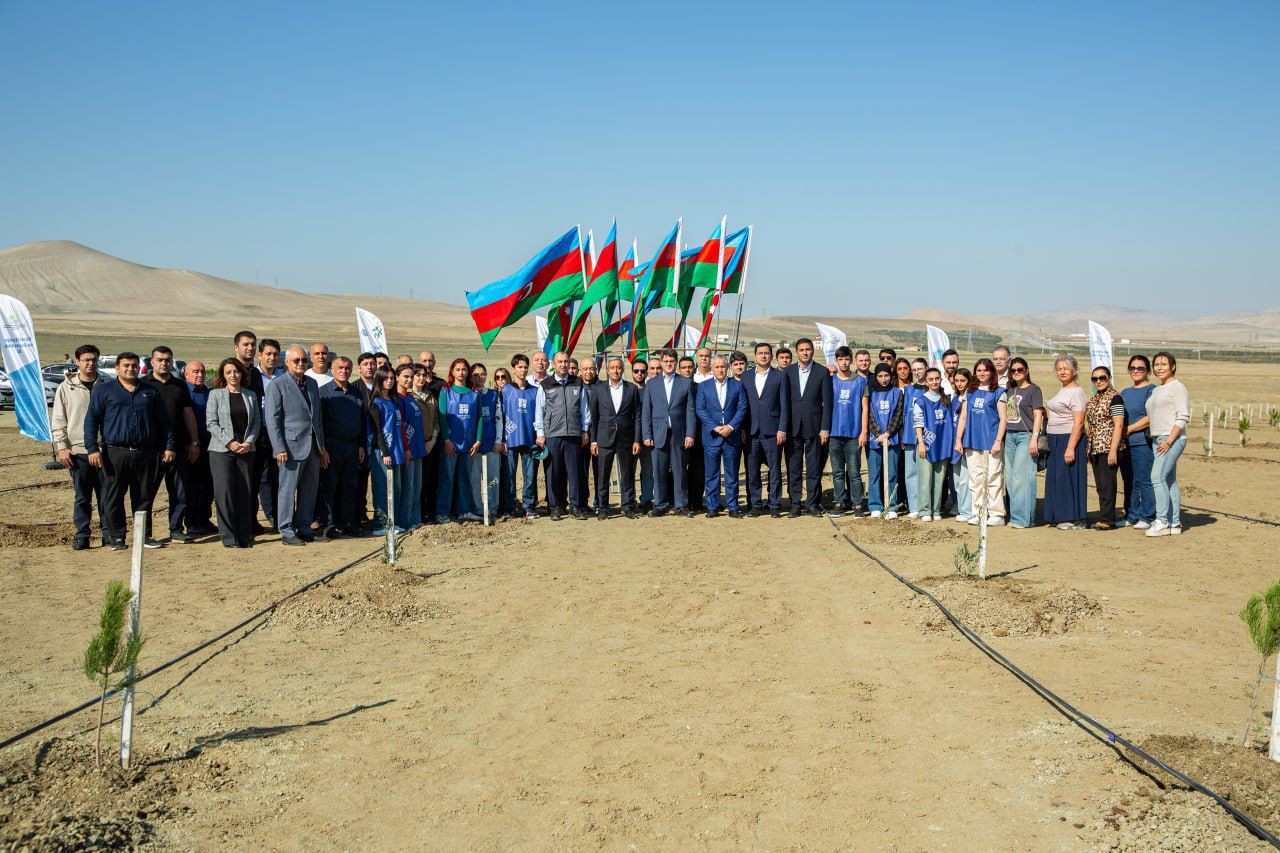 Anım Günü ilə əlaqədar ağacəkmə aksiyası keçirilib - FOTOLAR