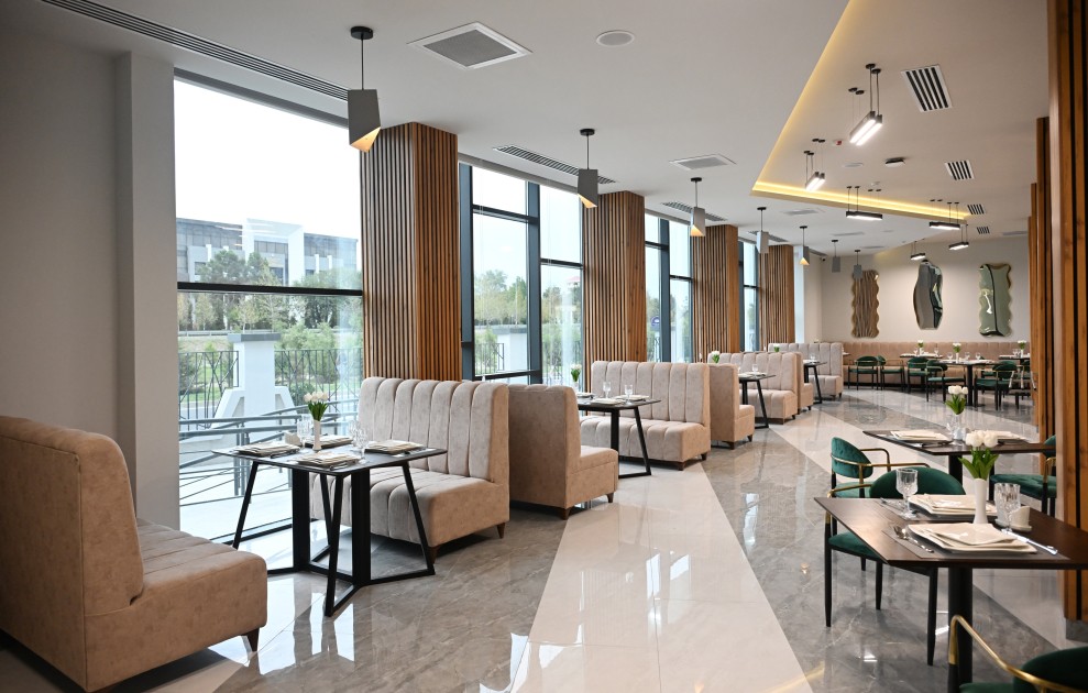 Prezident Yevlax Olimpiya İdman Kompleksinin açılışını edib 