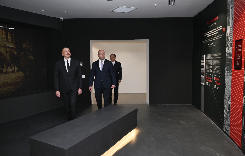 Prezident Gəncə Memorial Kompleksinin açılışını edib - YENİLƏNİB (FOTO)