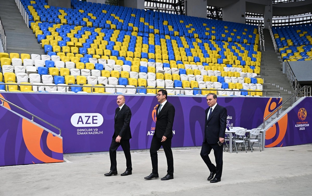 İlham Əliyev Gəncə şəhər stadionunun açılışında - FOTO