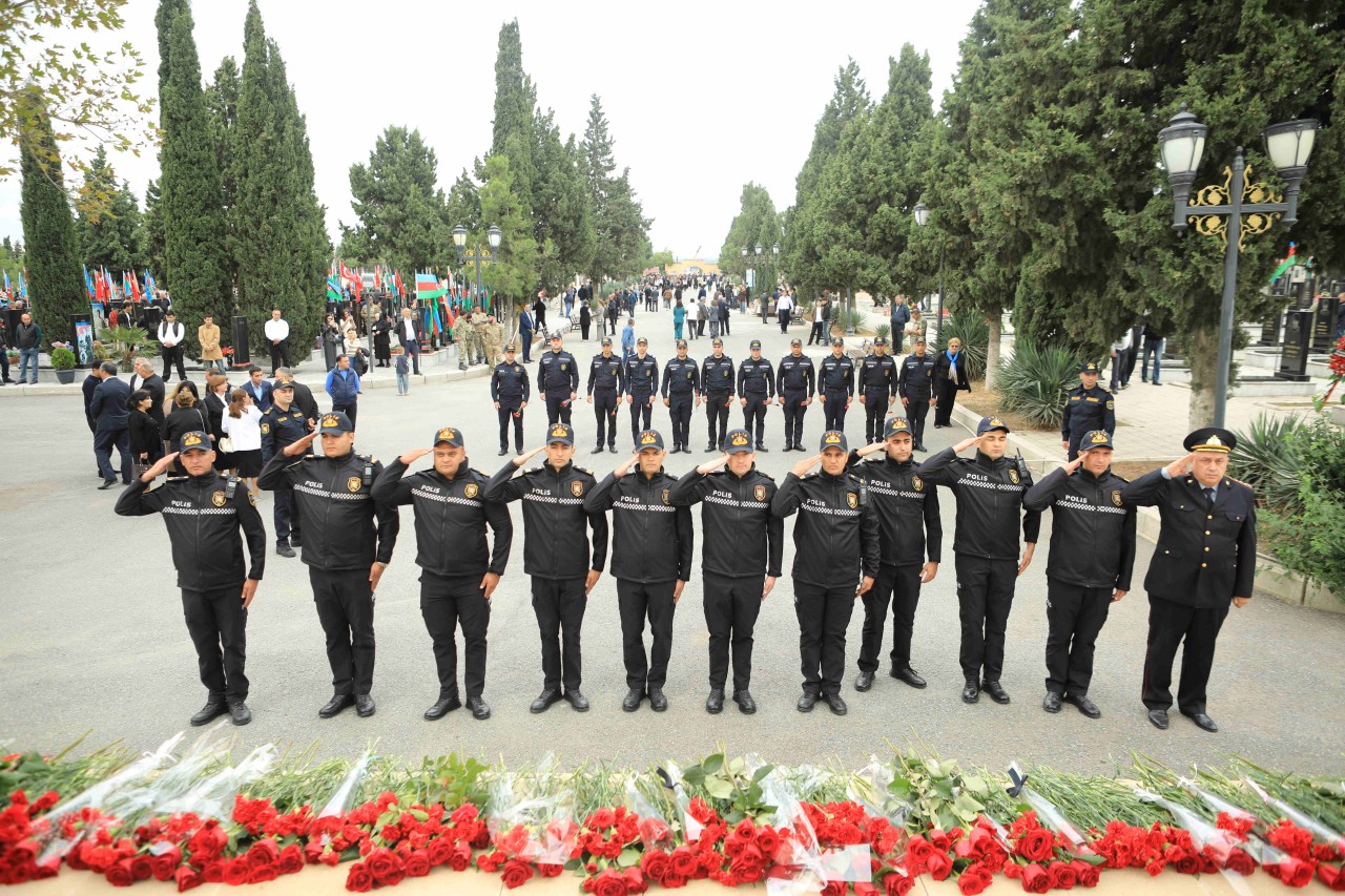 Gəncədə Anım Günü ilə əlaqədar ümumşəhər tədbiri keçirilib - FOTOLAR