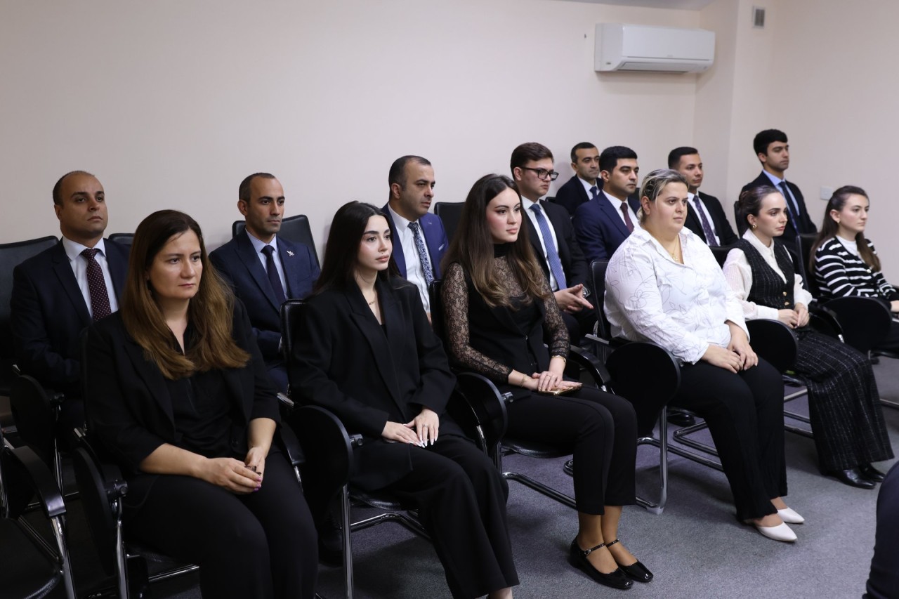 Medianın İnkişafı Agentliyində Anım Günü ilə əlaqədar tədbir keçirilib - FOTOLAR