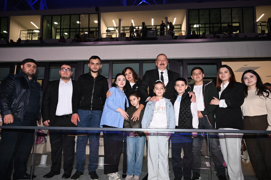 Günün ən yaddaqalan anları - FOTOLAR