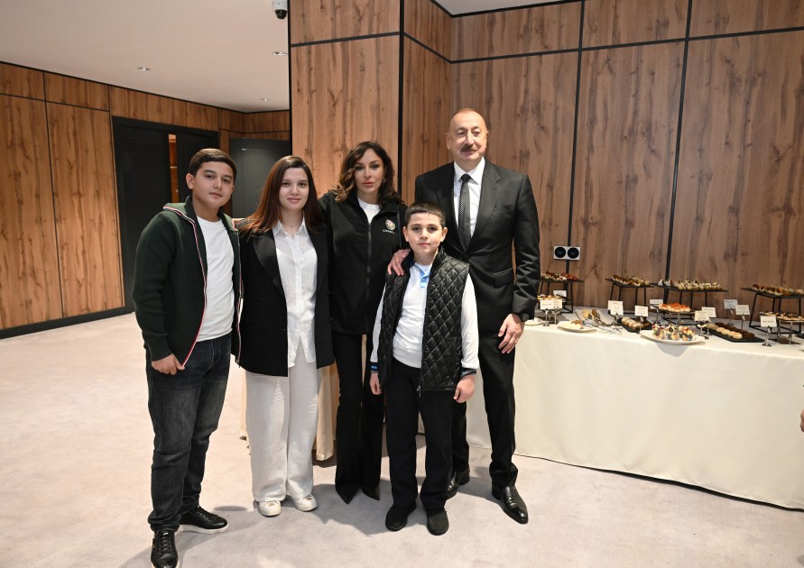 Günün ən yaddaqalan anları - FOTOLAR