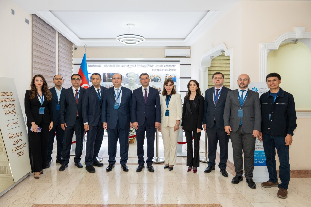 MEDİA-da Özbəkistan nümayəndə heyəti ilə görüş keçirilib - FOTOLAR