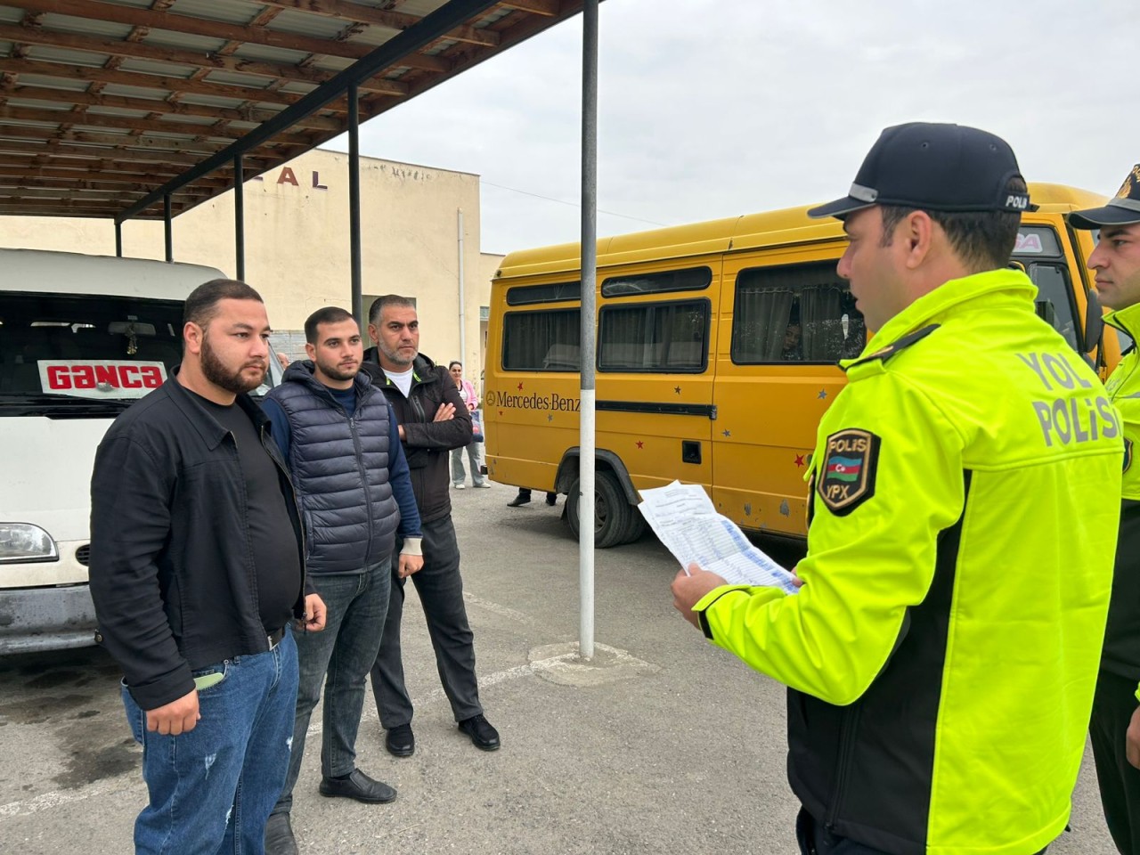 Qayda pozanlar və sürücülük hüququ olmayanlar cərimələndi - VİDEO