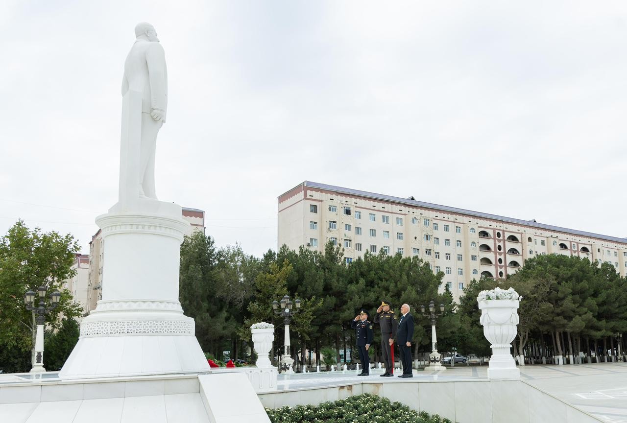 Vilayət Eyvazov Sumqayıtda vətəndaş qəbulu və sıra baxışı keçirdi - VİDEO+FOTOLAR