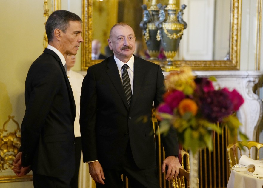 İlham Əliyev Kopenhagendə ziyafətdə iştirak edib - FOTOLAR