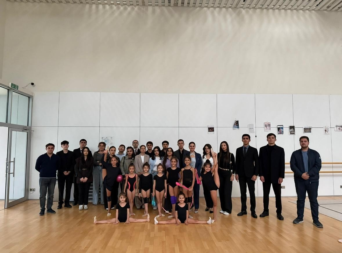 Professor Yusif Babanlı "Heydər Əliyevin elmi-siyasi irsini öyrənirik" dərsində məruzəçi oldu - FOTOLAR