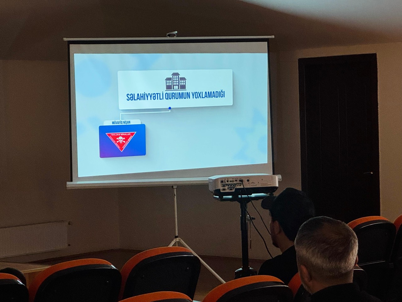 Xanyurdu sakinləri mina təhlükəsi ilə bağlı maarifləndirilib - FOTO