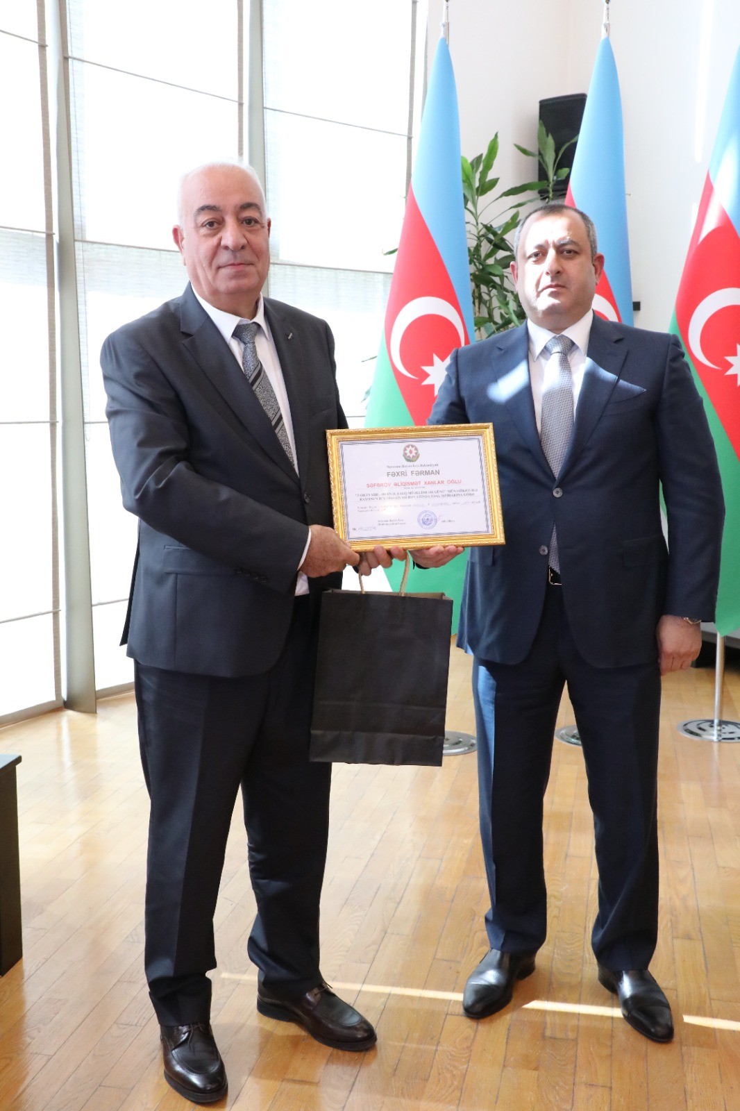 Suraxanıda Beynəlxalq Müəllimlər Günü qeyd edilib - FOTOLAR