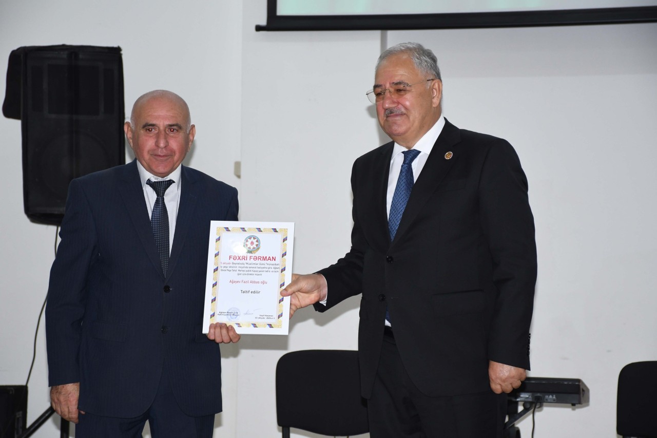 Ağdamda 5 oktyabrla bağlı tədbir keçirilib - FOTOLAR