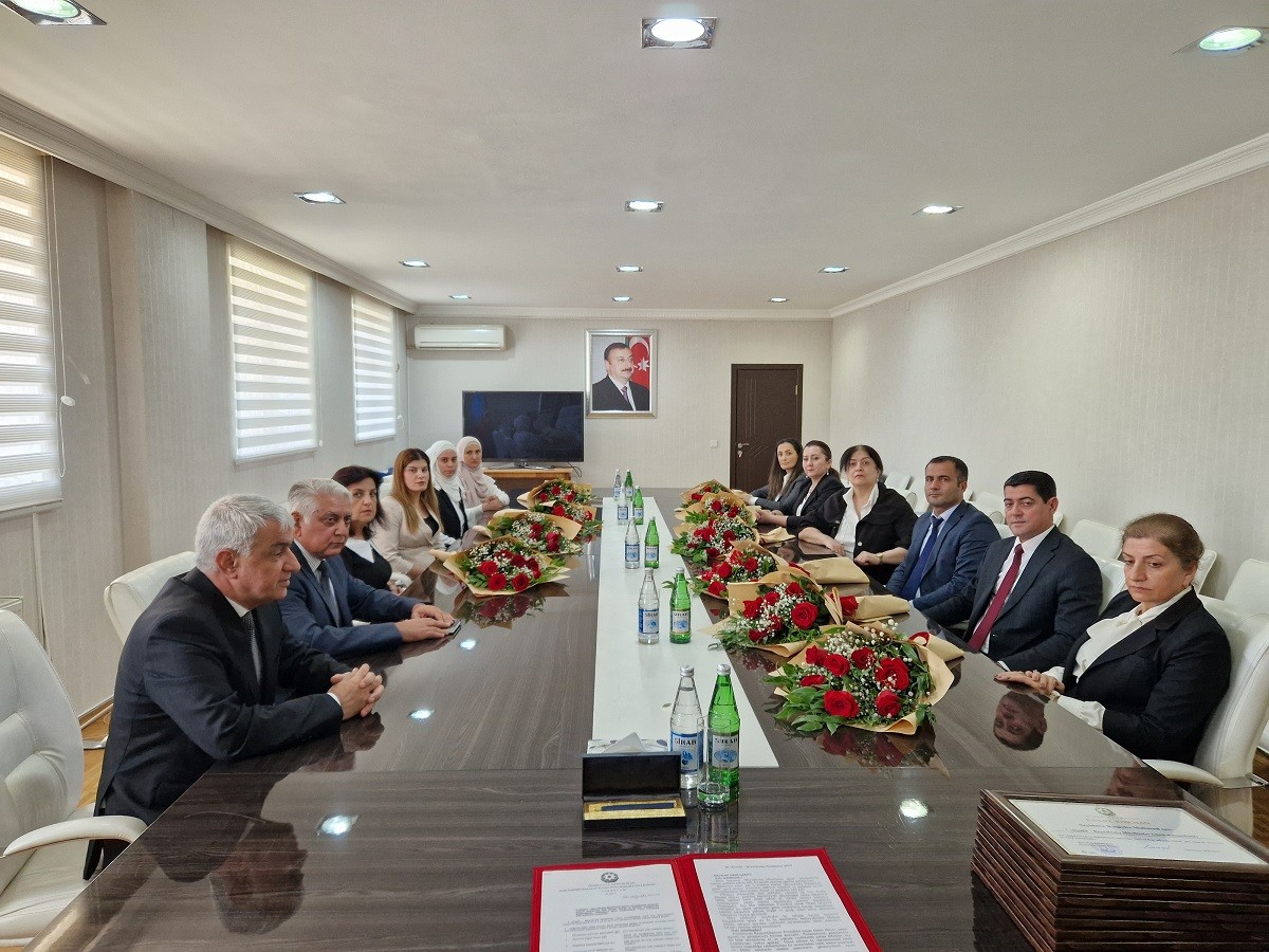 Qaradağda Müəllimlər Günü ilə əlaqədar tədbir keçirildi - FOTOLAR