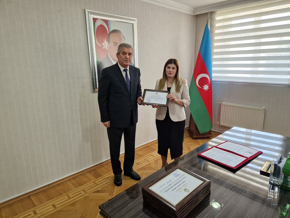 Qaradağda Müəllimlər Günü ilə əlaqədar tədbir keçirildi - FOTOLAR