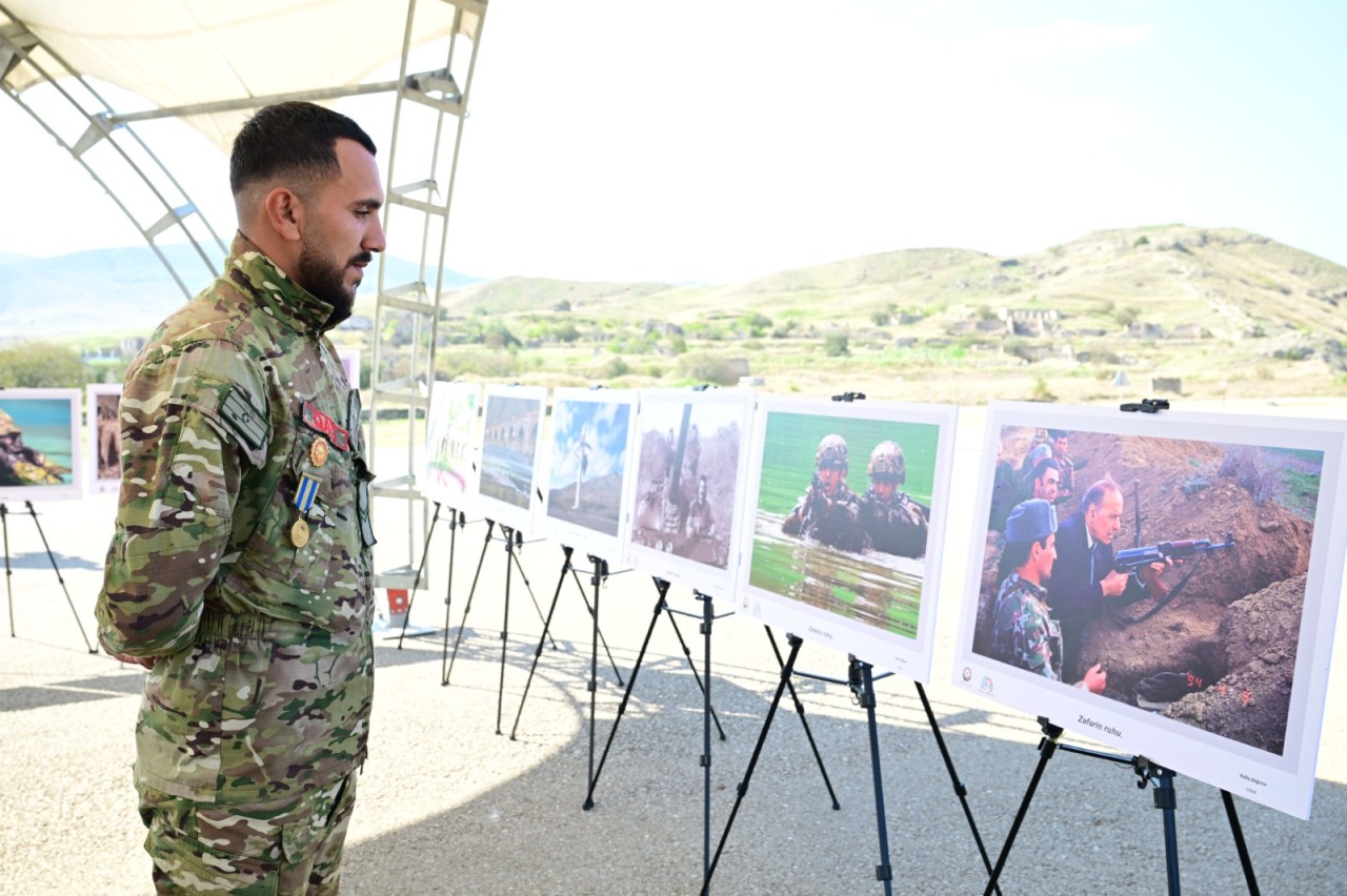 Cəbrayılda "Qarabağ – obyektivdən tarixə" adlı fotosərgi açıldı - FOTOLAR